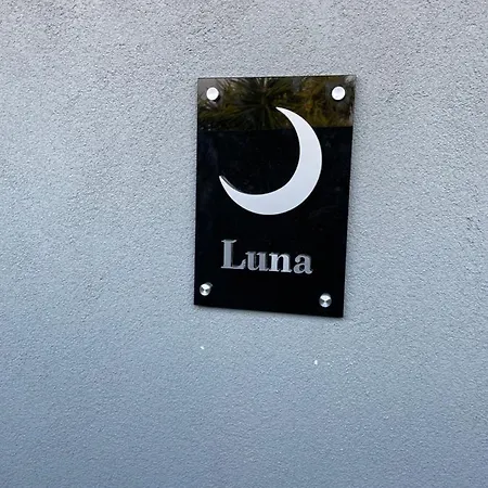 بيت ضيافة Affittacamere Sole E Luna كاستل سان جورجيو